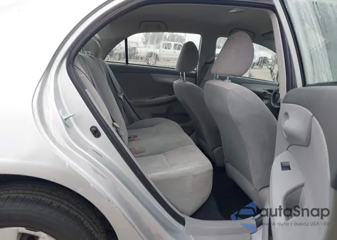 2009 Toyota Corolla Le z USA, uszkodzony, nr VIN JTDBL40E899036997